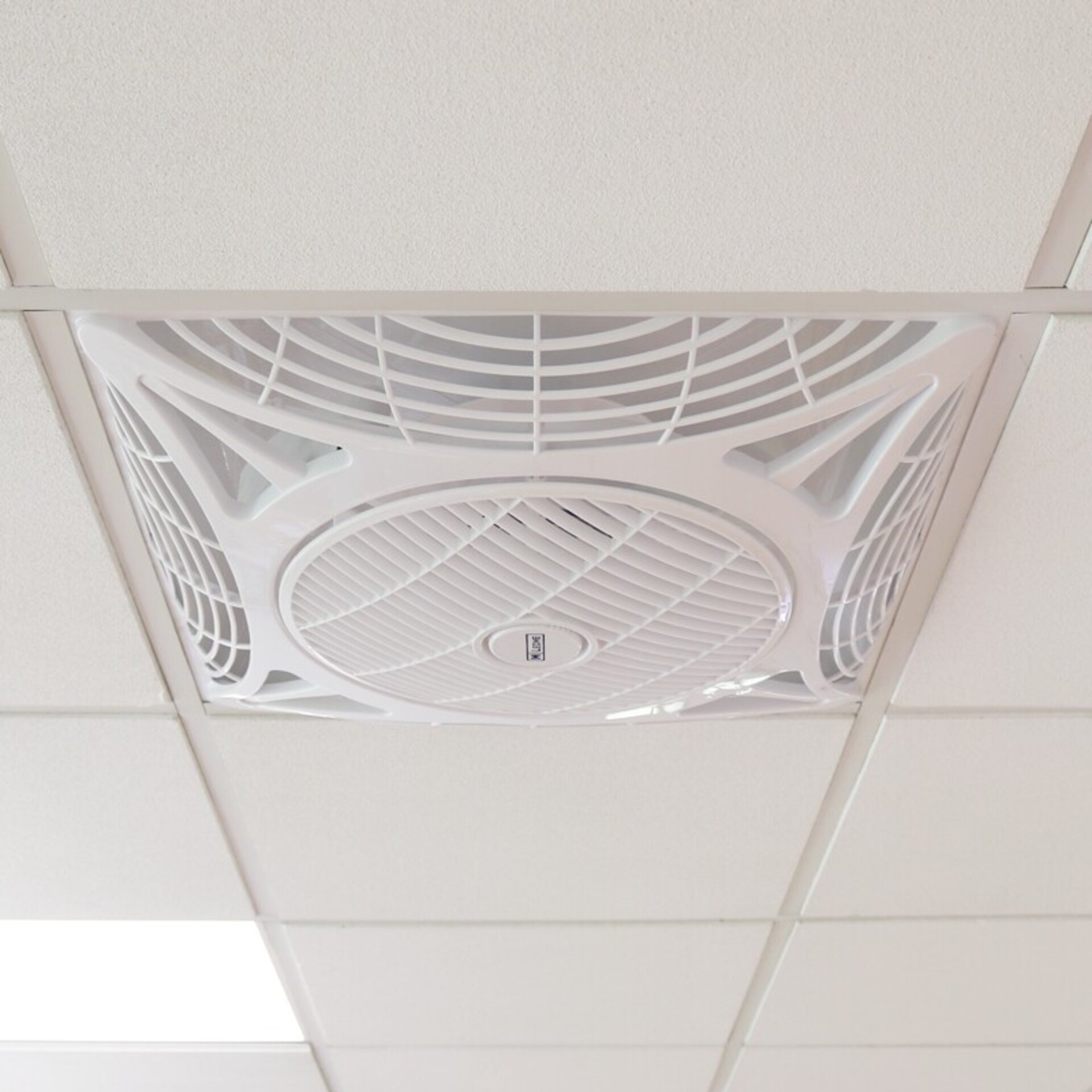 Ventilador de Techo Armstrong Square 68W - 3